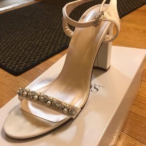 Bridal shoes